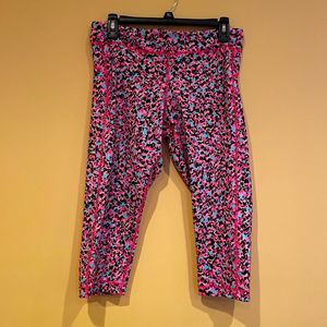 Under Armour Patterned Cropped Leggings